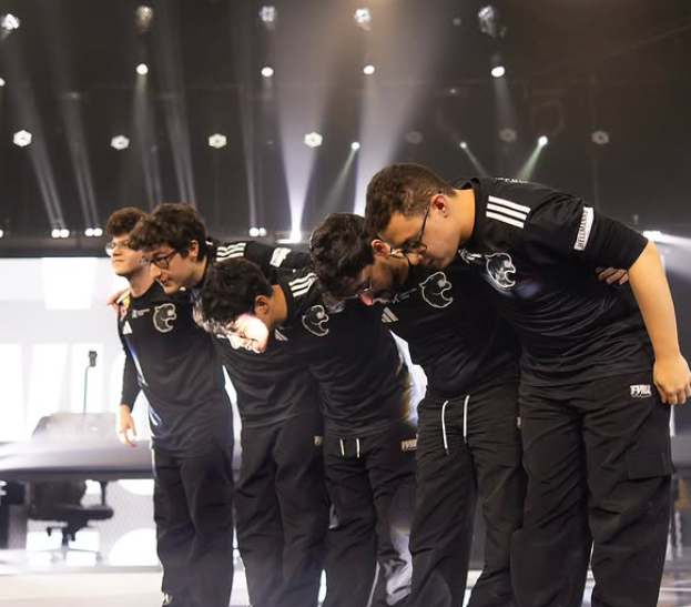 Jogador da FURIA competindo